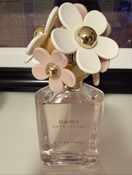 Marc Jacobs Accessories - Marc Jacobs Daisy Eau So Fresh Perfume 75ml
